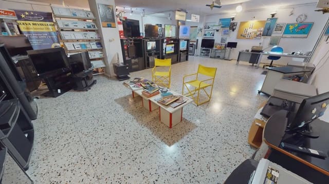 Comercial para venda em El Campello - 159 000 € (Ref: 9789669)