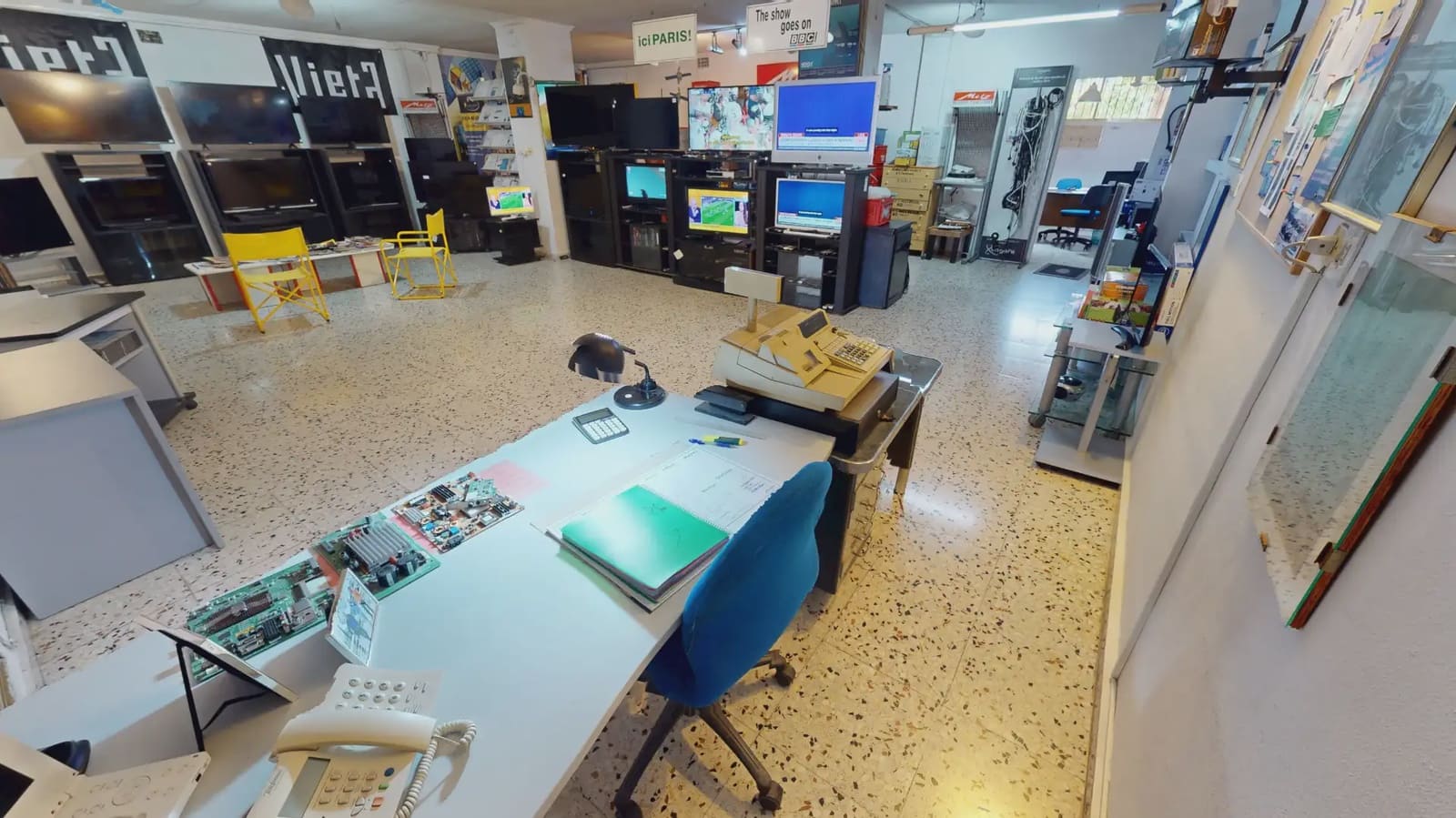 Commercial for sale in El Campello - € 159,000 (Ref: 9789669)