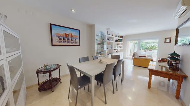 3 bedroom Townhouse for sale in Alicante Golf, Alicante / Alacant city with pool garage - € 619,000 (Ref: 9815251)