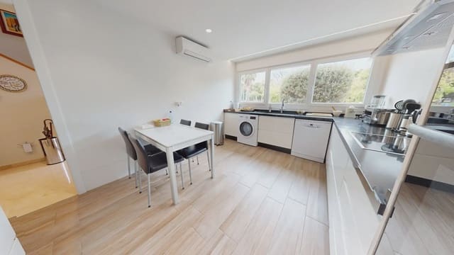 3 bedroom Townhouse for sale in Alicante Golf, Alicante / Alacant city with pool garage - € 619,000 (Ref: 9815251)