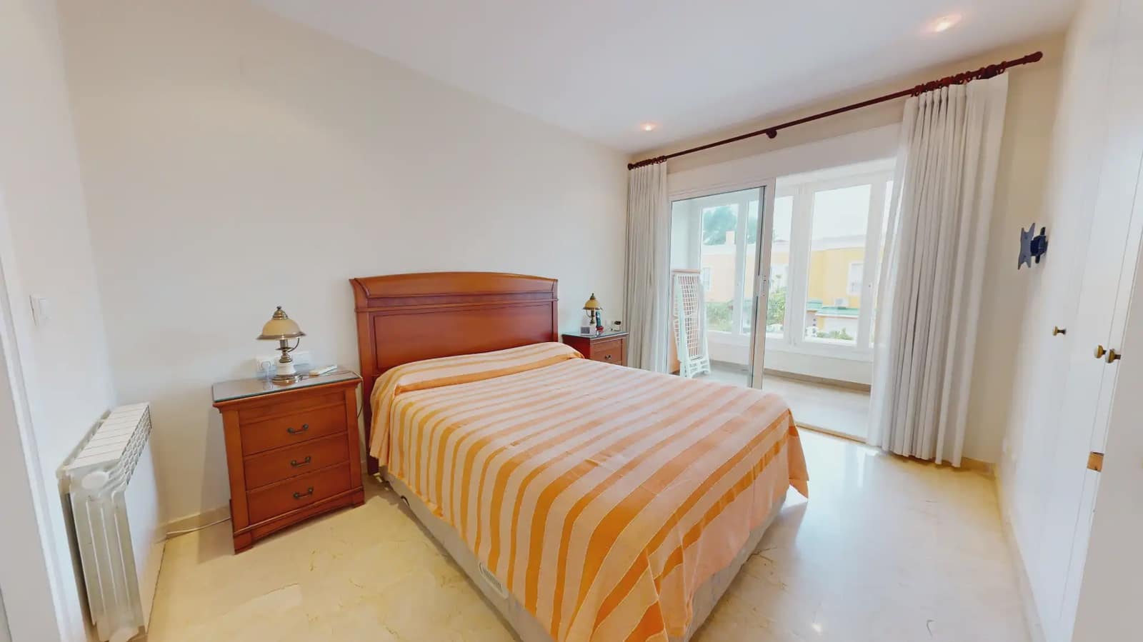 3 Zimmer Haus zu verkaufen in Alicante / Alacant Stadt mit Pool Garage - 619.000 € (Ref: 9815251)