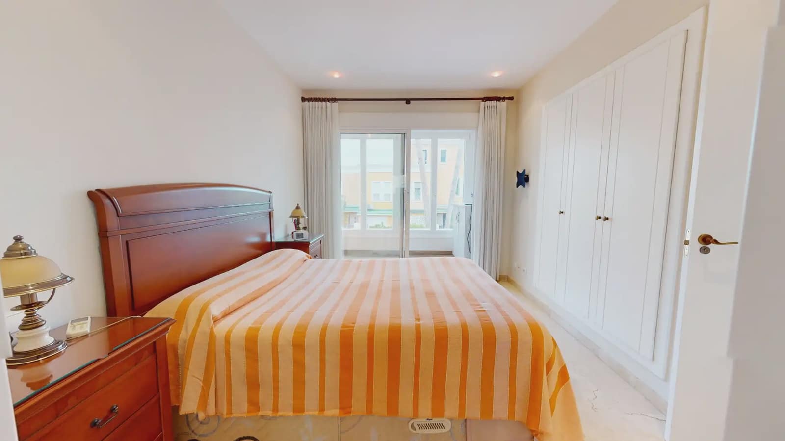 3 Zimmer Haus zu verkaufen in Alicante / Alacant Stadt mit Pool Garage - 619.000 € (Ref: 9815251)