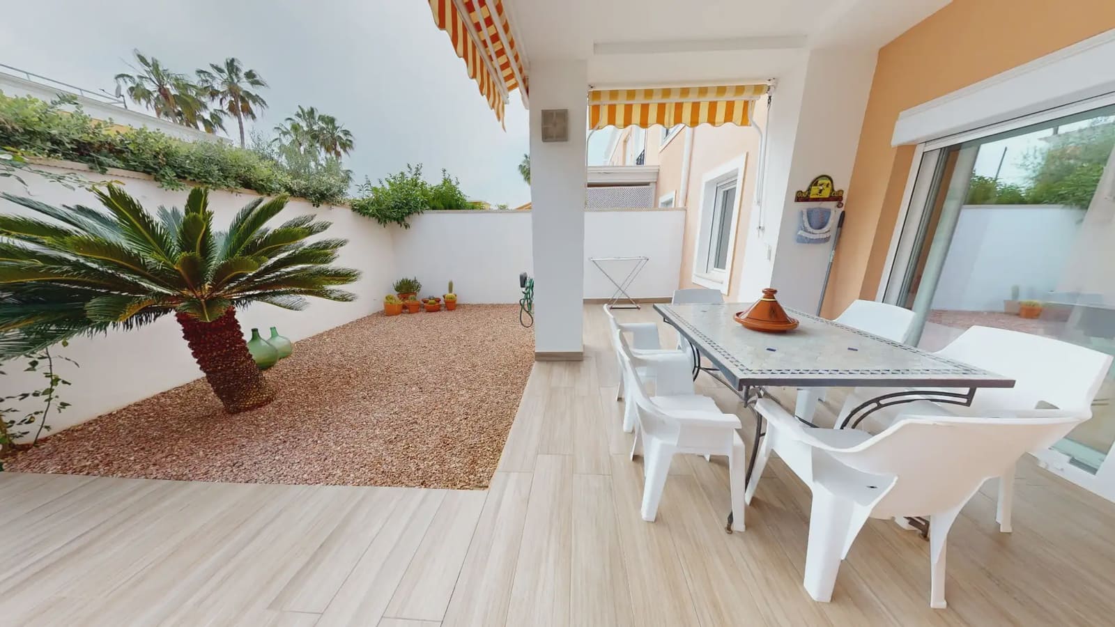 3 Zimmer Haus zu verkaufen in Alicante / Alacant Stadt mit Pool Garage - 619.000 € (Ref: 9815251)