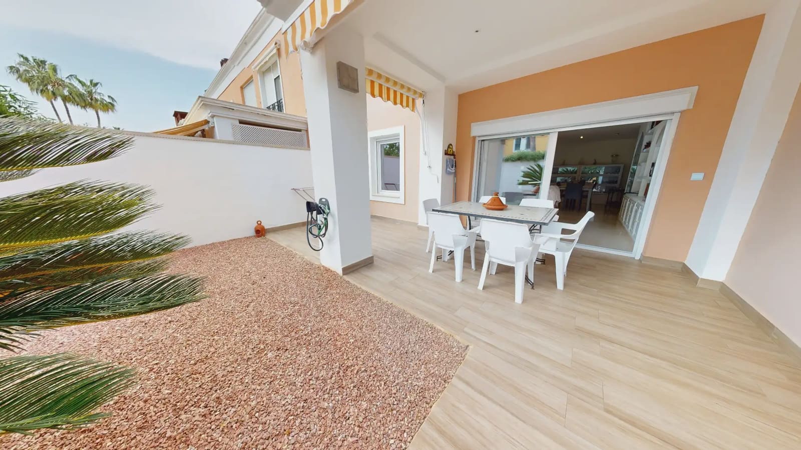 3 Zimmer Haus zu verkaufen in Alicante / Alacant Stadt mit Pool Garage - 619.000 € (Ref: 9815251)