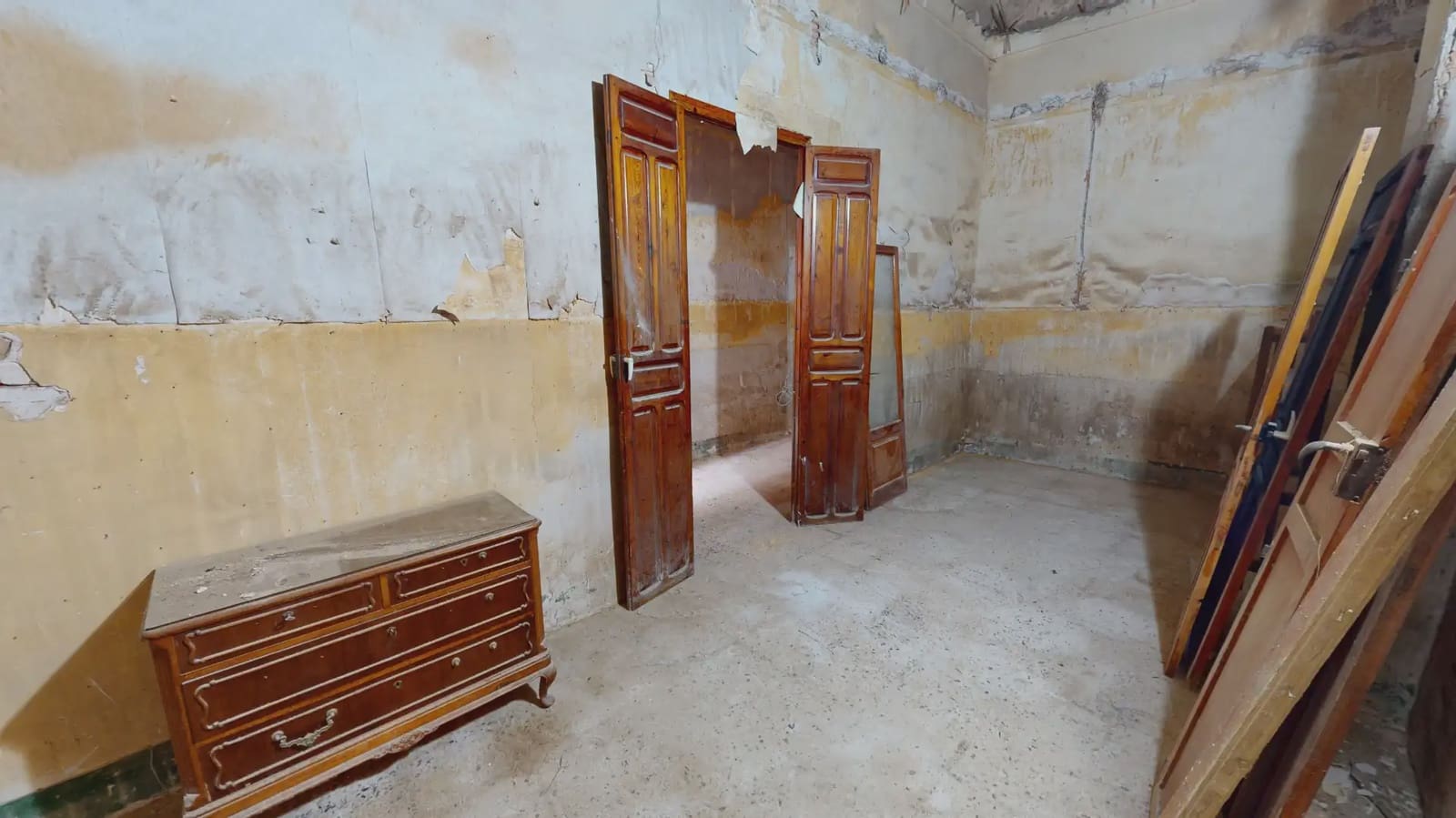5 soverom Bungalow til salgs i El Campello - € 280 000 (Ref: 9823264)