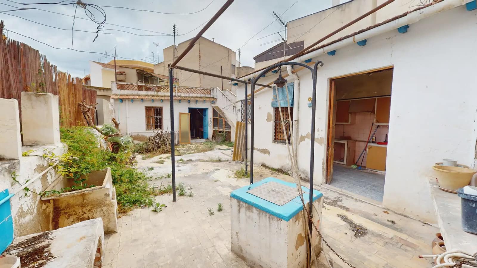 5 soverom Bungalow til salgs i El Campello - € 280 000 (Ref: 9823264)