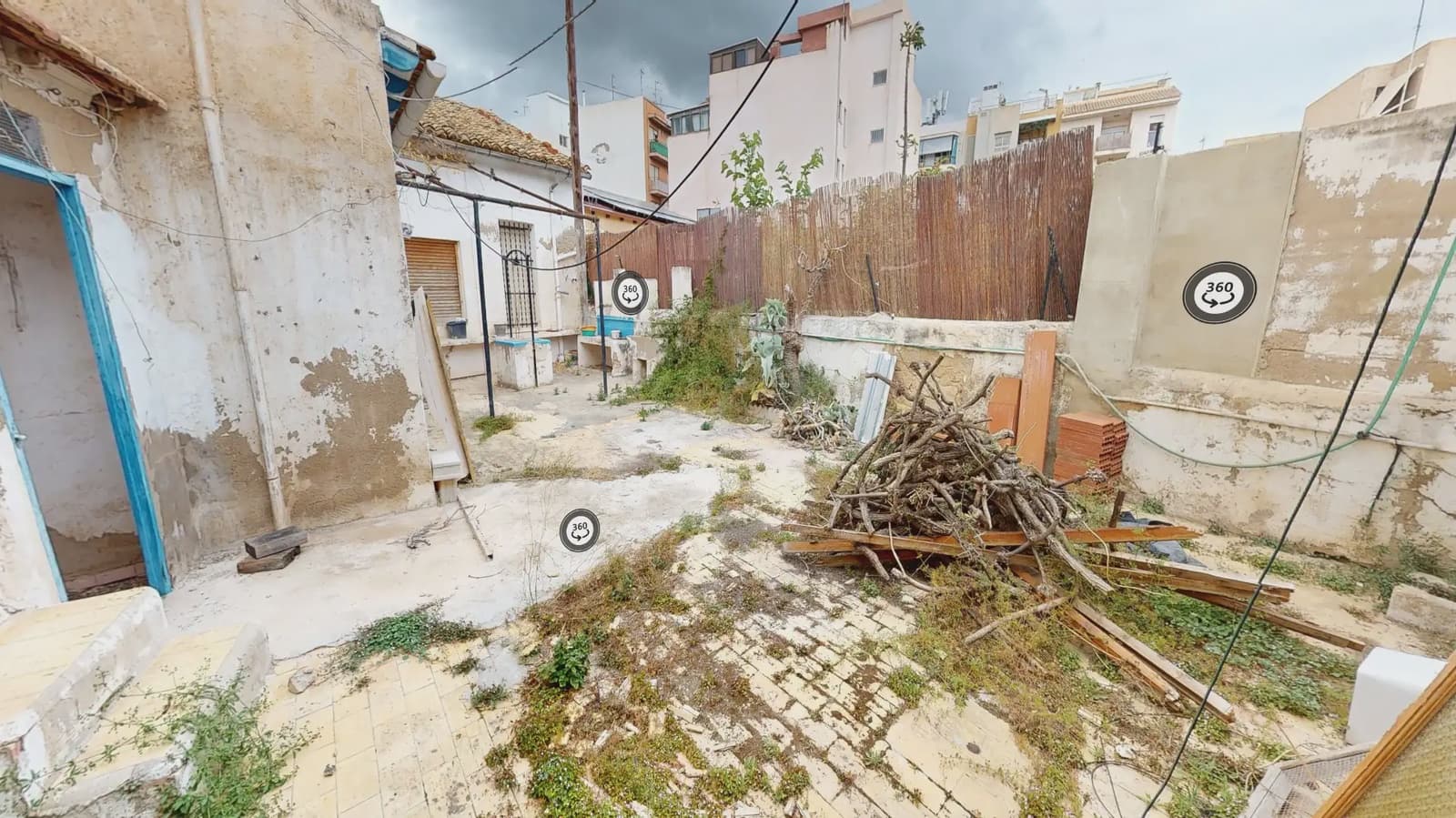 5 soverom Bungalow til salgs i El Campello - € 280 000 (Ref: 9823264)