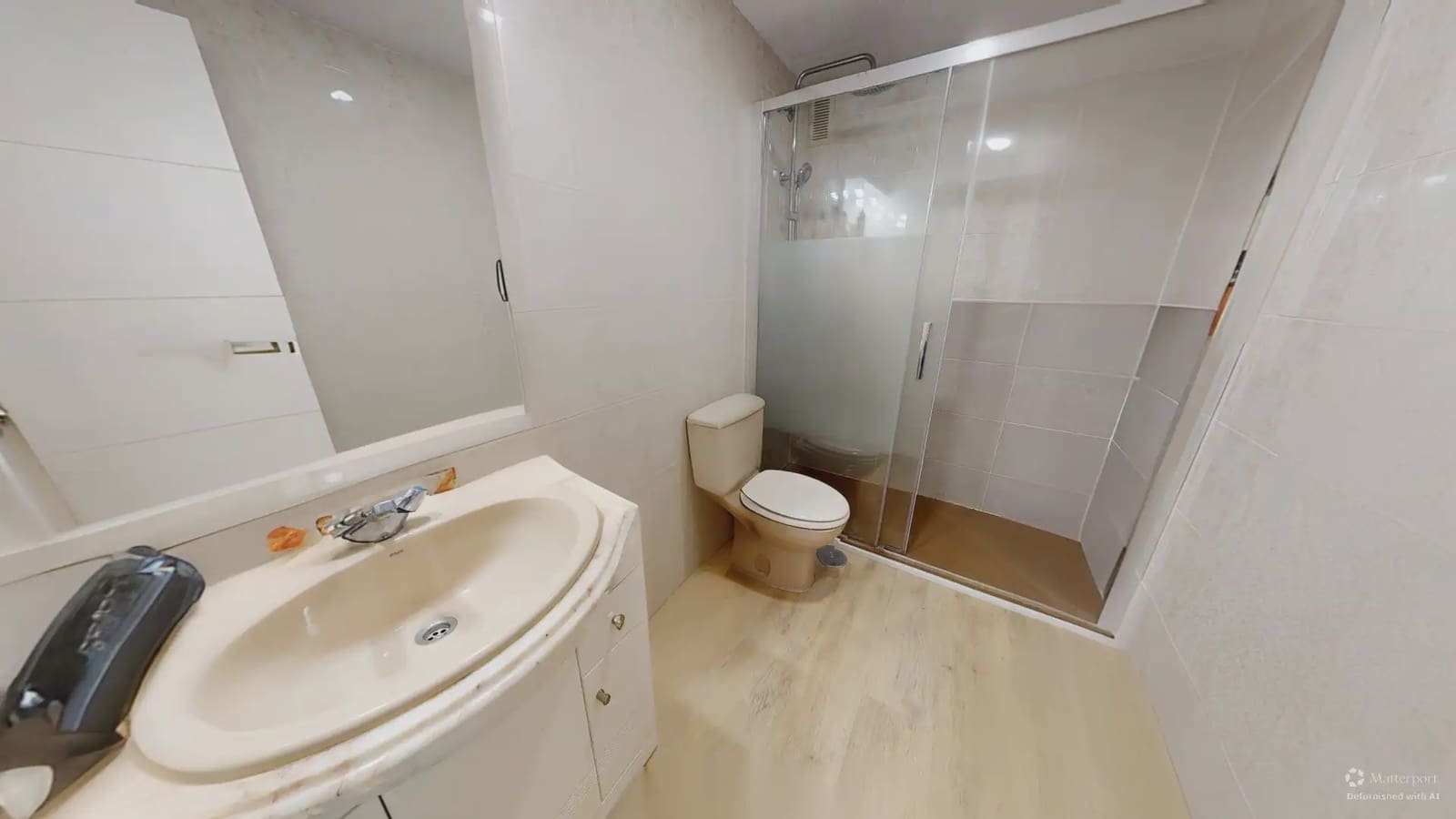 Piso de 3 habitaciones en Muchamiel / Mutxamel en venta - 200.000 € (Ref: 9824235)