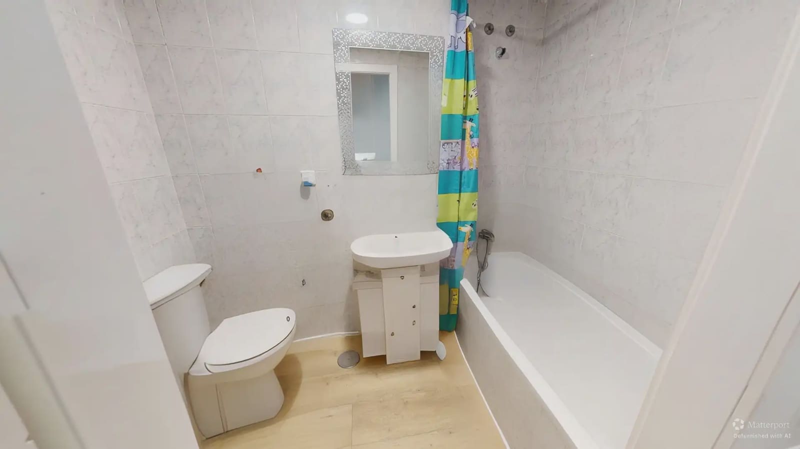 Piso de 3 habitaciones en Muchamiel / Mutxamel en venta - 200.000 € (Ref: 9824235)