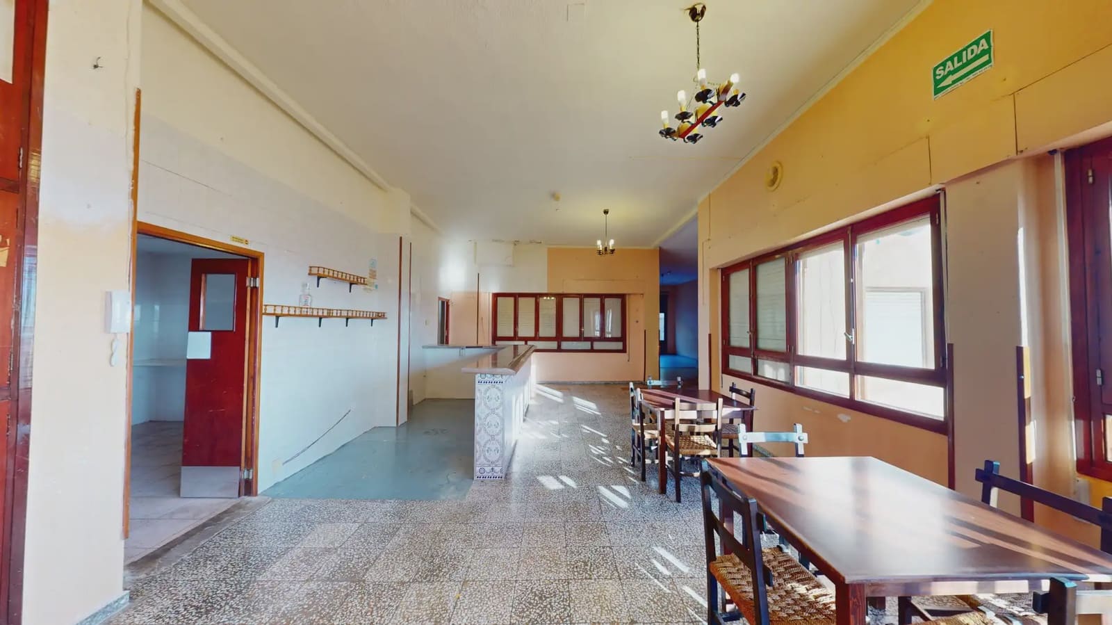 Local Comercial en Busot en venta - 160.000 € (Ref: 9832059)