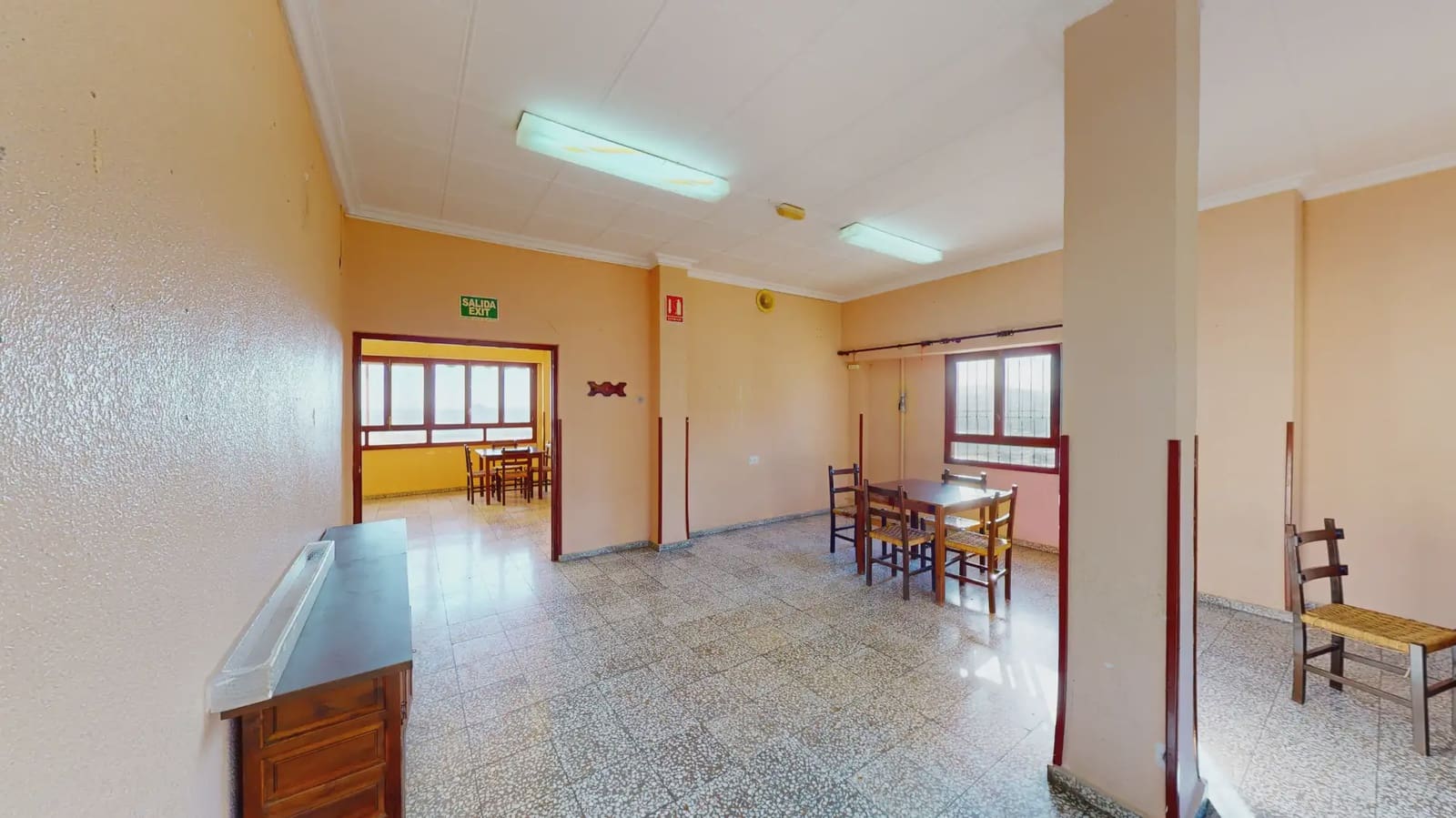 Local Comercial en Busot en venta - 160.000 € (Ref: 9832059)