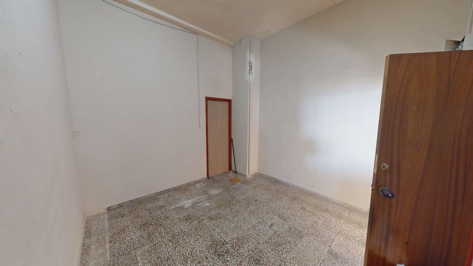 Local Comercial en Busot en venta - 160.000 € (Ref: 9832059)