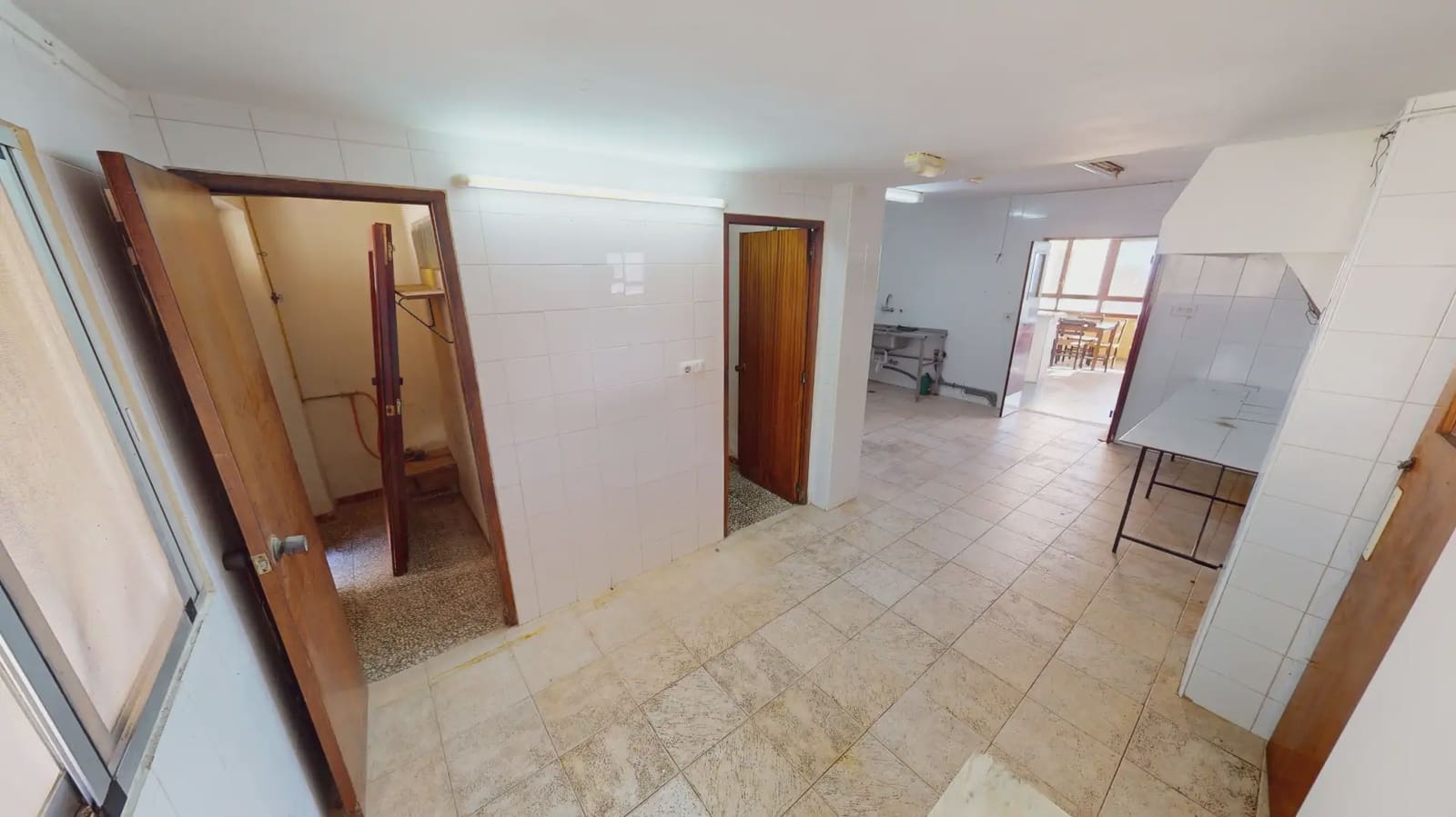 Local Comercial en Busot en venta - 160.000 € (Ref: 9832059)