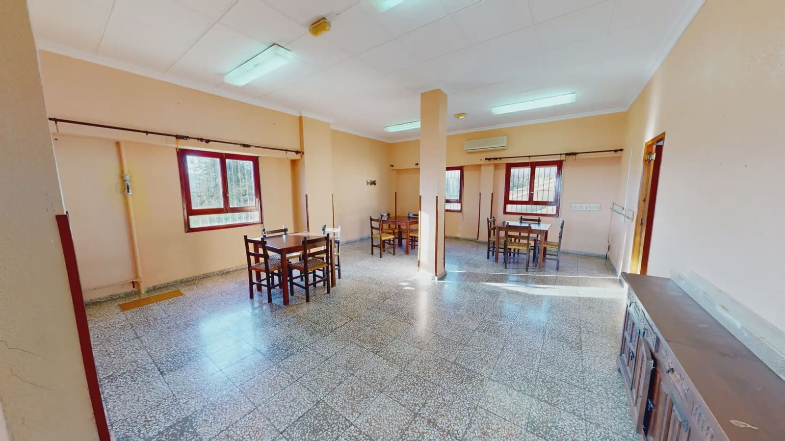 Local Comercial en Busot en venta - 160.000 € (Ref: 9832059)