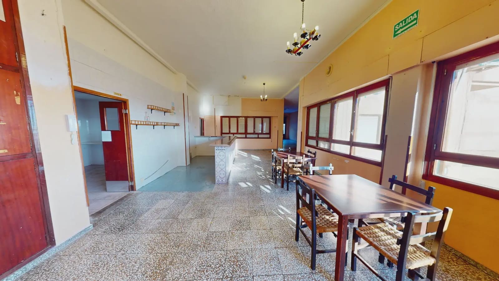 Local Comercial en Busot en venta - 160.000 € (Ref: 9832059)