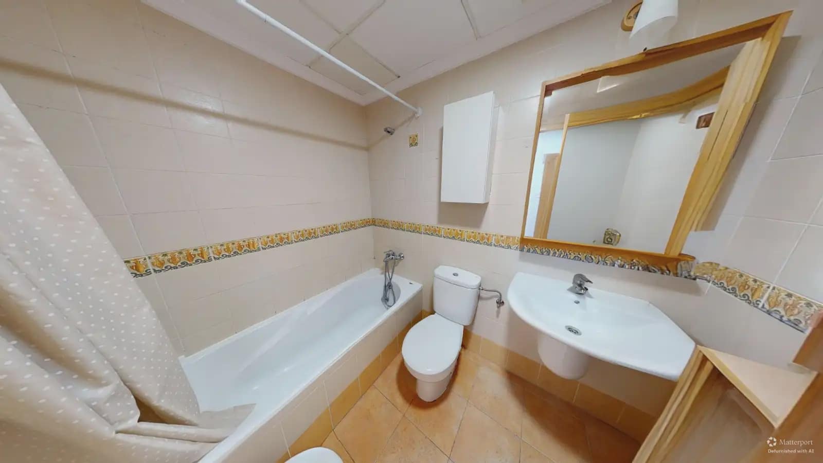 2 bedroom Flat for sale in El Campello with pool garage - € 220,000 (Ref: 9841893)
