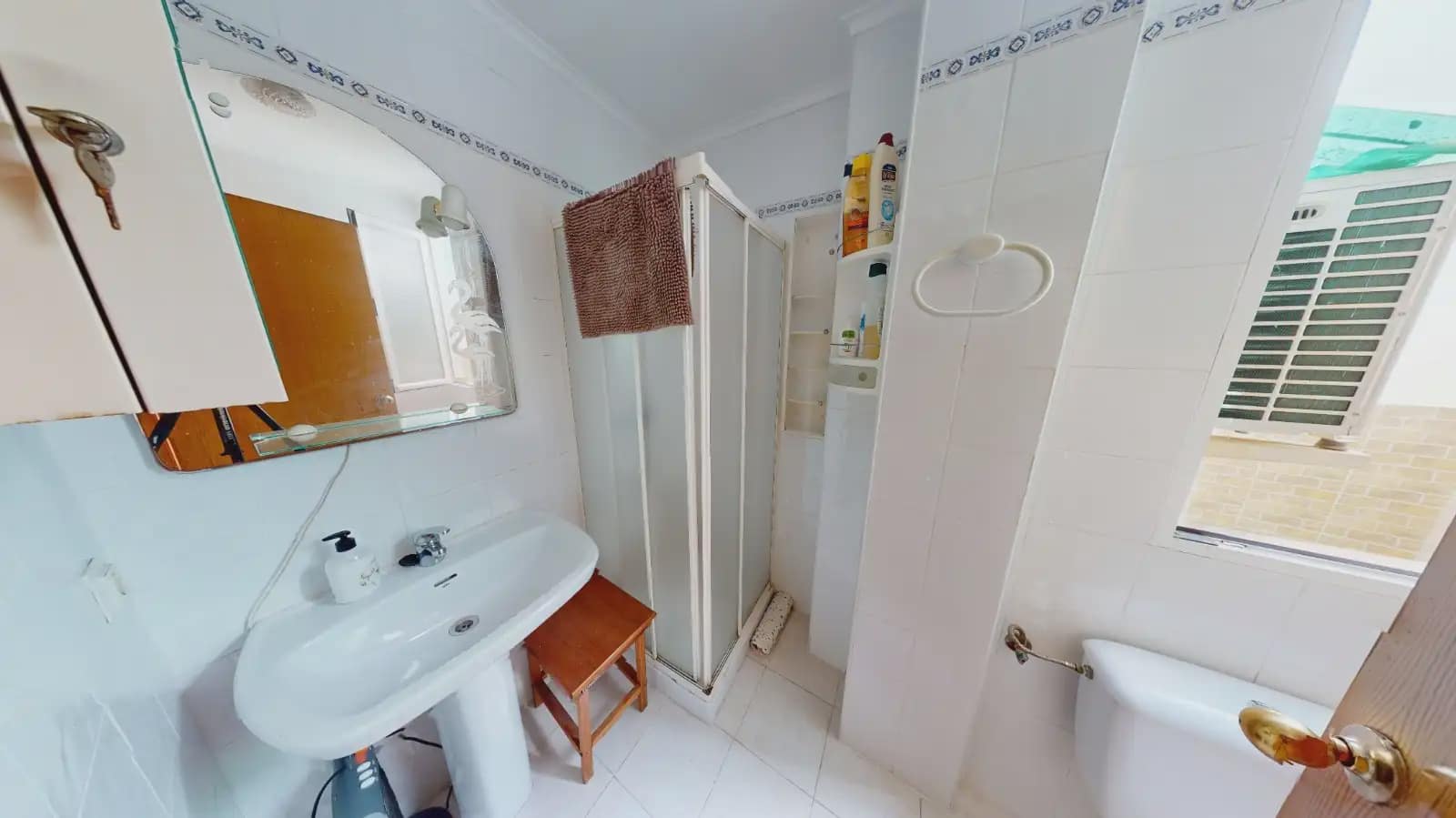 2 soveværelse Lejlighed til salg i El Campello med garage - € 230.000 (Ref: 9849936)