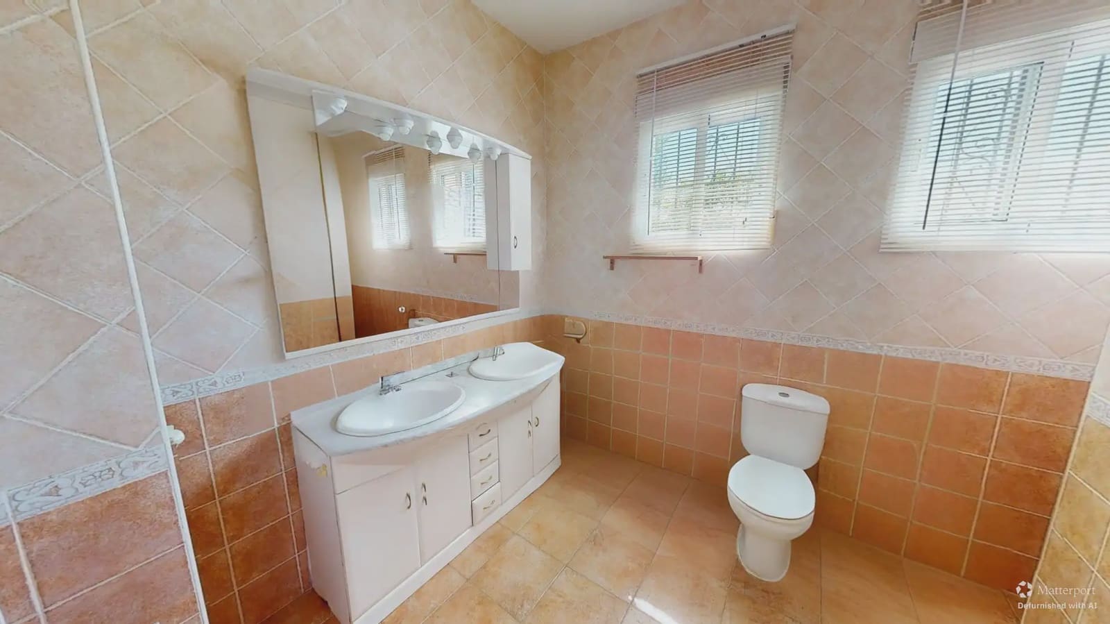 4 bedroom Villa for sale in Muchamiel / Mutxamel with pool garage - € 348,000 (Ref: 9855950)