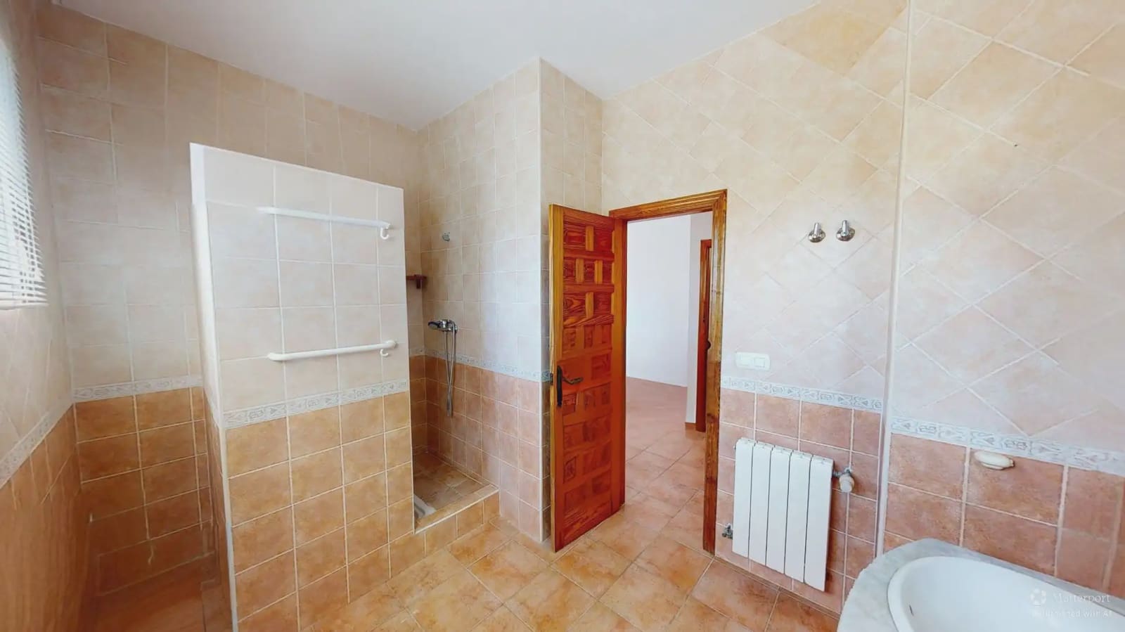 4 bedroom Villa for sale in Muchamiel / Mutxamel with pool garage - € 348,000 (Ref: 9855950)