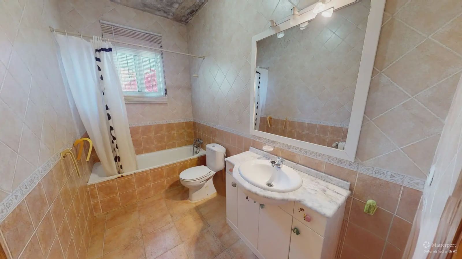 4 bedroom Villa for sale in Muchamiel / Mutxamel with pool garage - € 348,000 (Ref: 9855950)