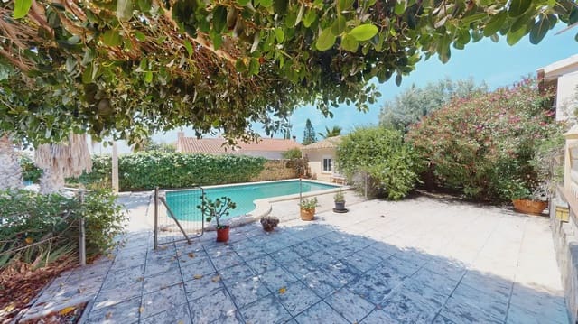 4 sypialnia Willa na sprzedaż w Muchamiel / Mutxamel z basenem garażem - 348 000 € (Ref: 9855950)