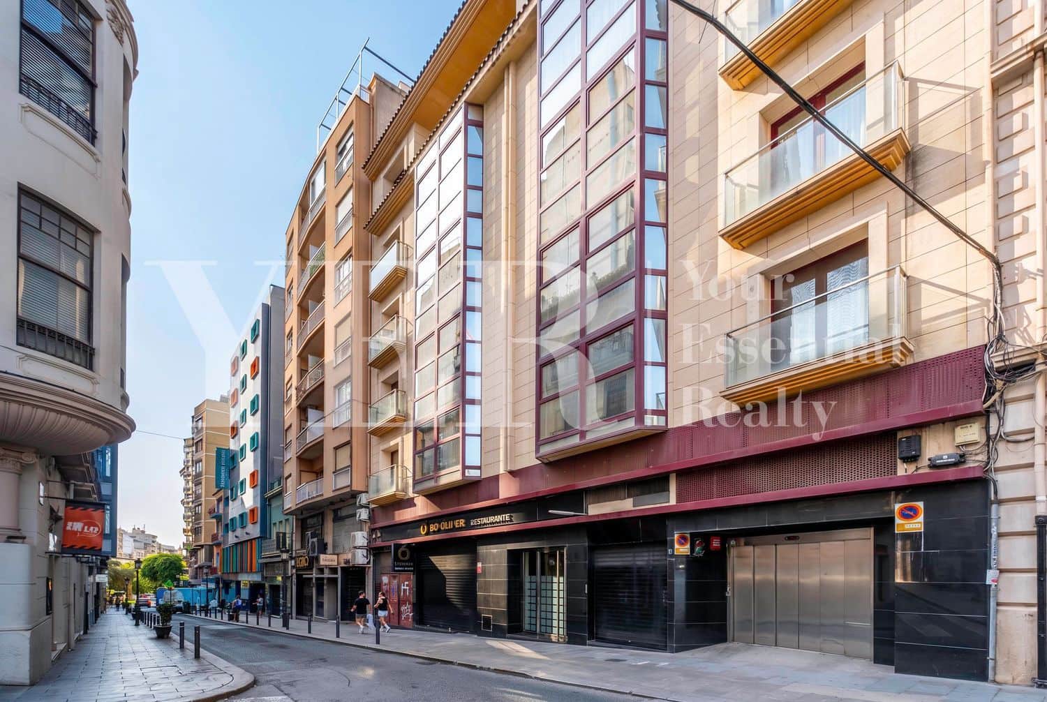 3 quarto Apartamento para arrendar em Alicante cidade com garagem - 2 500 € (Ref: 10021960)