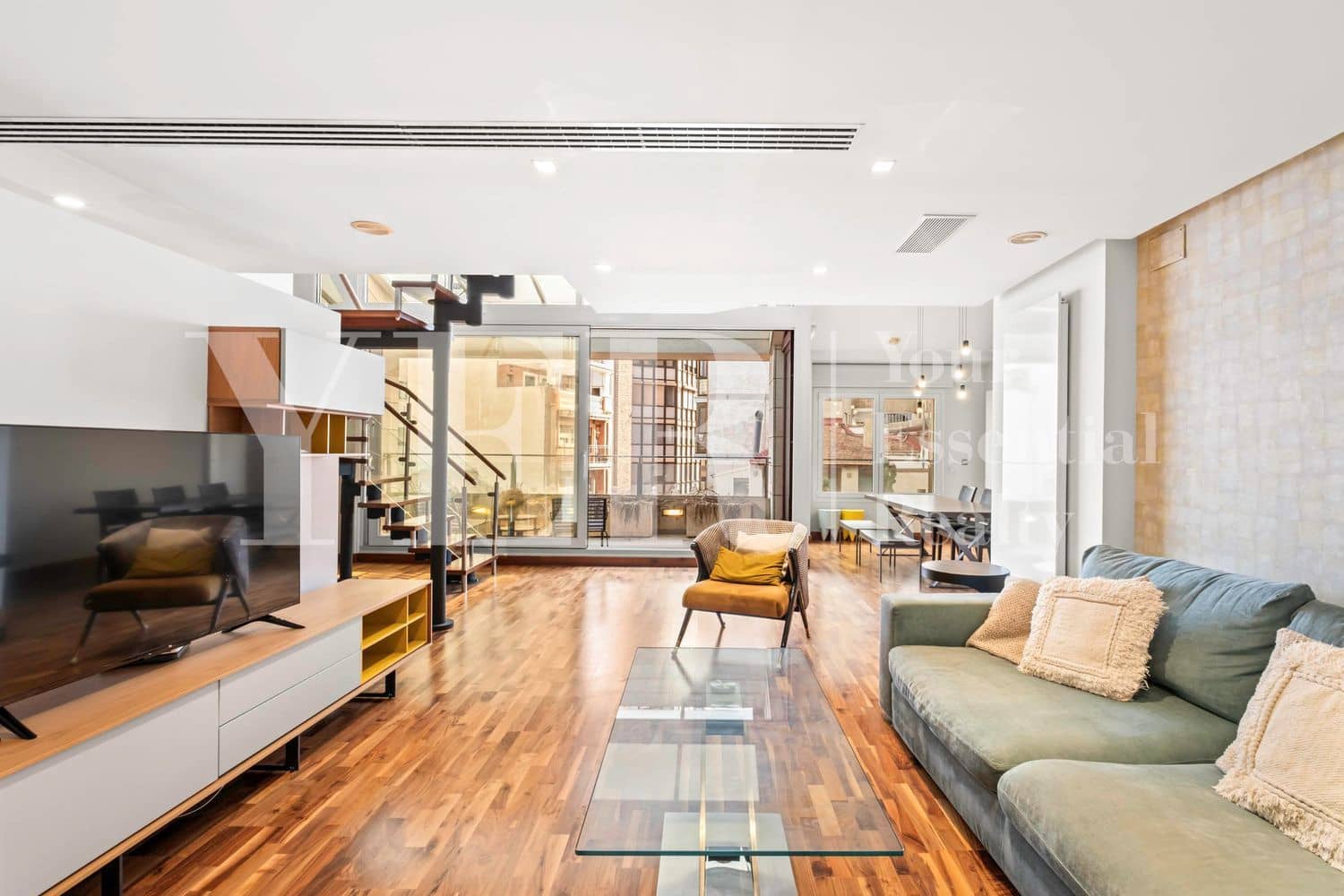 3 quarto Apartamento para arrendar em Alicante cidade com garagem - 2 500 € (Ref: 10021960)