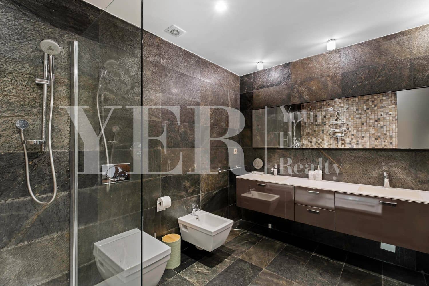 3 quarto Apartamento para arrendar em Alicante cidade com garagem - 2 500 € (Ref: 10021960)