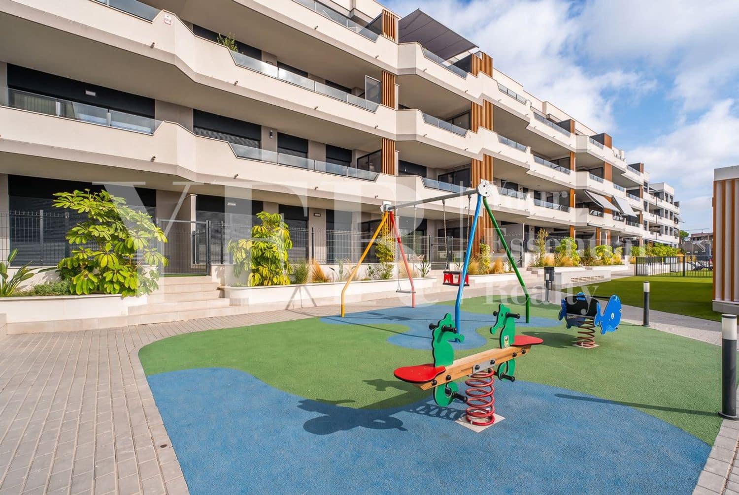 2 soverom Leilighet til leie i San Juan de Alicante / Sant Joan d'Alacant med svømmebasseng garasje - € 1 700 (Ref: 10021961)
