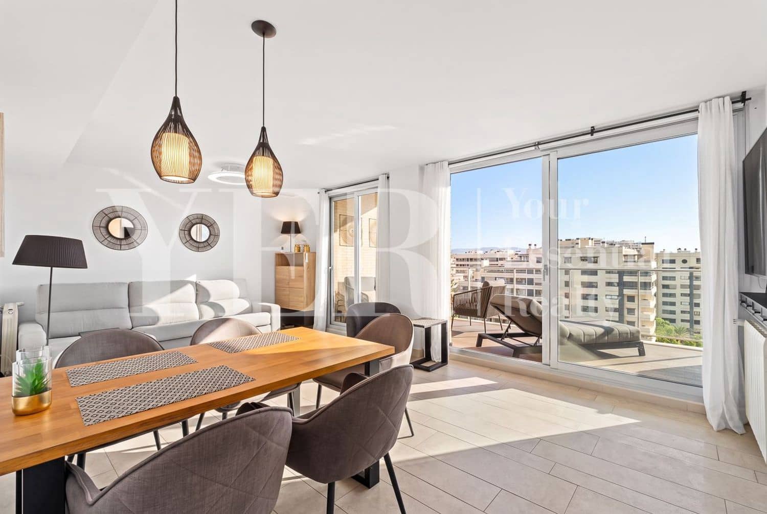 3 sypialnia Apartament do wynajęcia w Miasto Alicante / Alacant z basenem garażem - 2 600 € (Ref: 10036260)
