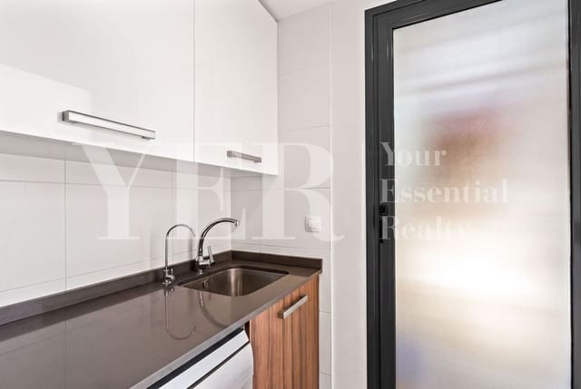 3 makuuhuone Huoneisto myytävänä paikassa PAU, Alicante kaupunki mukana uima-altaan 
autotalli - 515 000 € (Ref: 10036261)