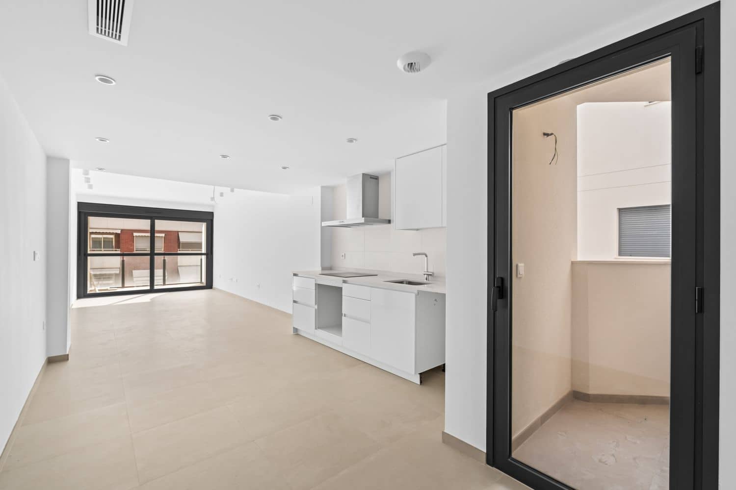 2 quarto Apartamento para arrendar em Alicante cidade com piscina garagem - 1 160 € (Ref: 10037801)