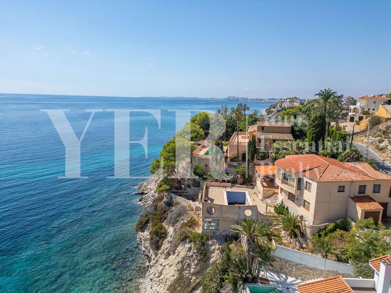 Villa in vendita in El Campello con piscina garage - 1.290.000 € (Rif: 10090087)