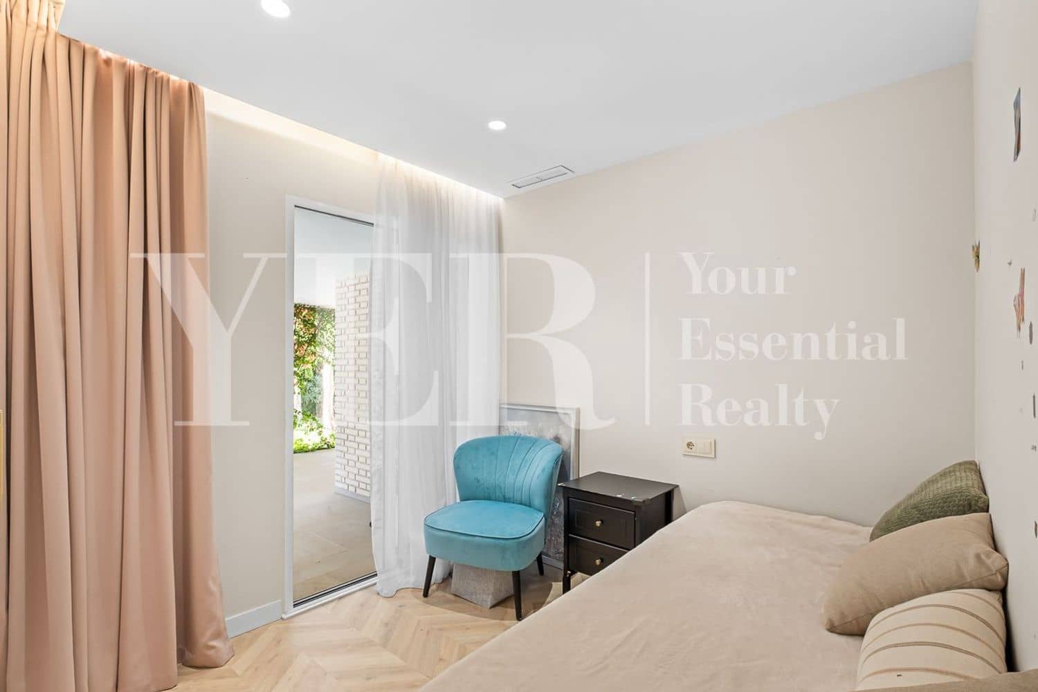 7 soverom Villa til salgs i San Juan de Alicante / Sant Joan d'Alacant med svømmebasseng garasje - € 1 370 000 (Ref: 10154476)