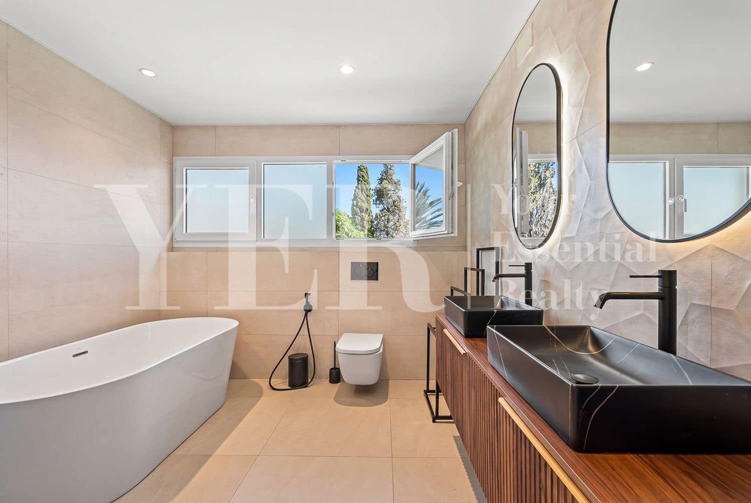 7 soverom Villa til salgs i San Juan de Alicante / Sant Joan d'Alacant med svømmebasseng garasje - € 1 370 000 (Ref: 10154476)