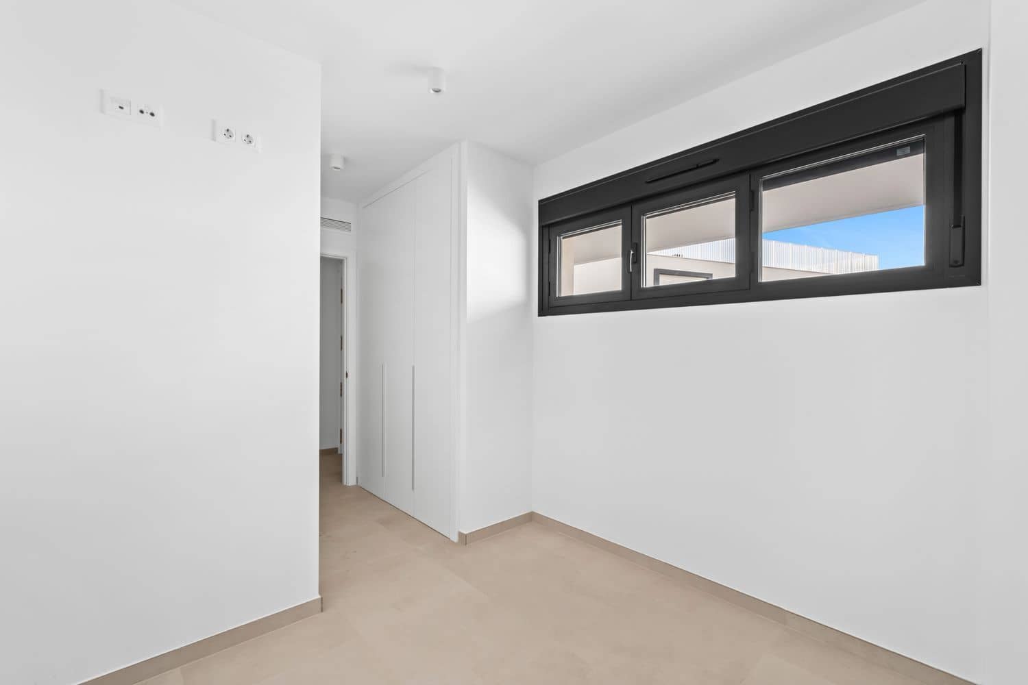 Apartamento de 2 habitaciones en Alicante / Alacant ciudad en alquiler con piscina garaje - 1.550 € (Ref: 10157118)