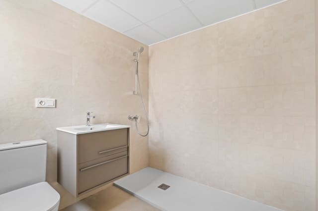 Apartamento de 2 habitaciones en Florida Baja, Alicante / Alacant ciudad en alquiler - 1.550 € (Ref: 10157118)