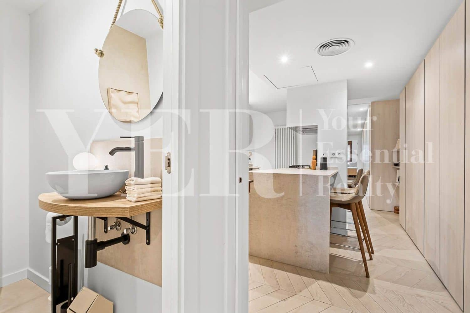3 bedroom Apartment for sale in Alicante / Alacant city with garage - € 799,000 (Ref: 10157120)