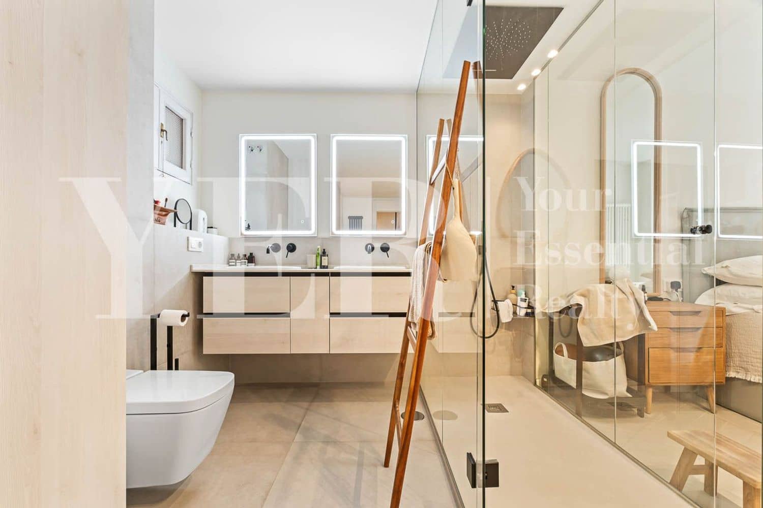 3 bedroom Apartment for sale in Alicante / Alacant city with garage - € 799,000 (Ref: 10157120)