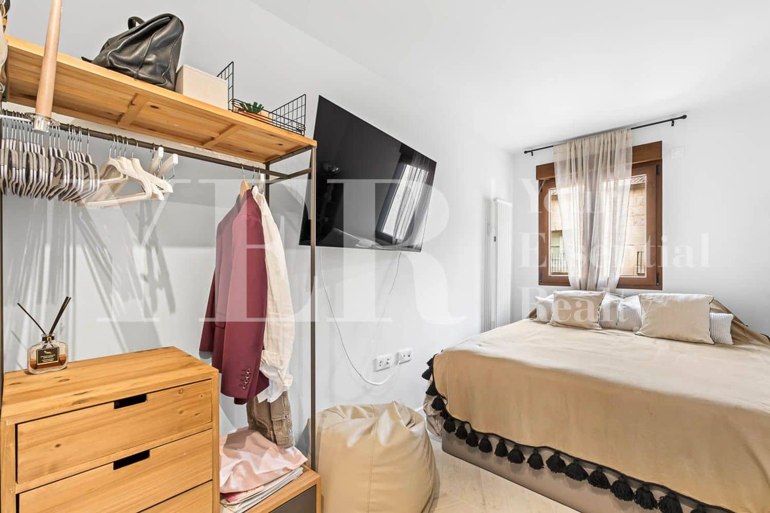 3 bedroom Apartment for sale in Alicante / Alacant city with garage - € 799,000 (Ref: 10157120)