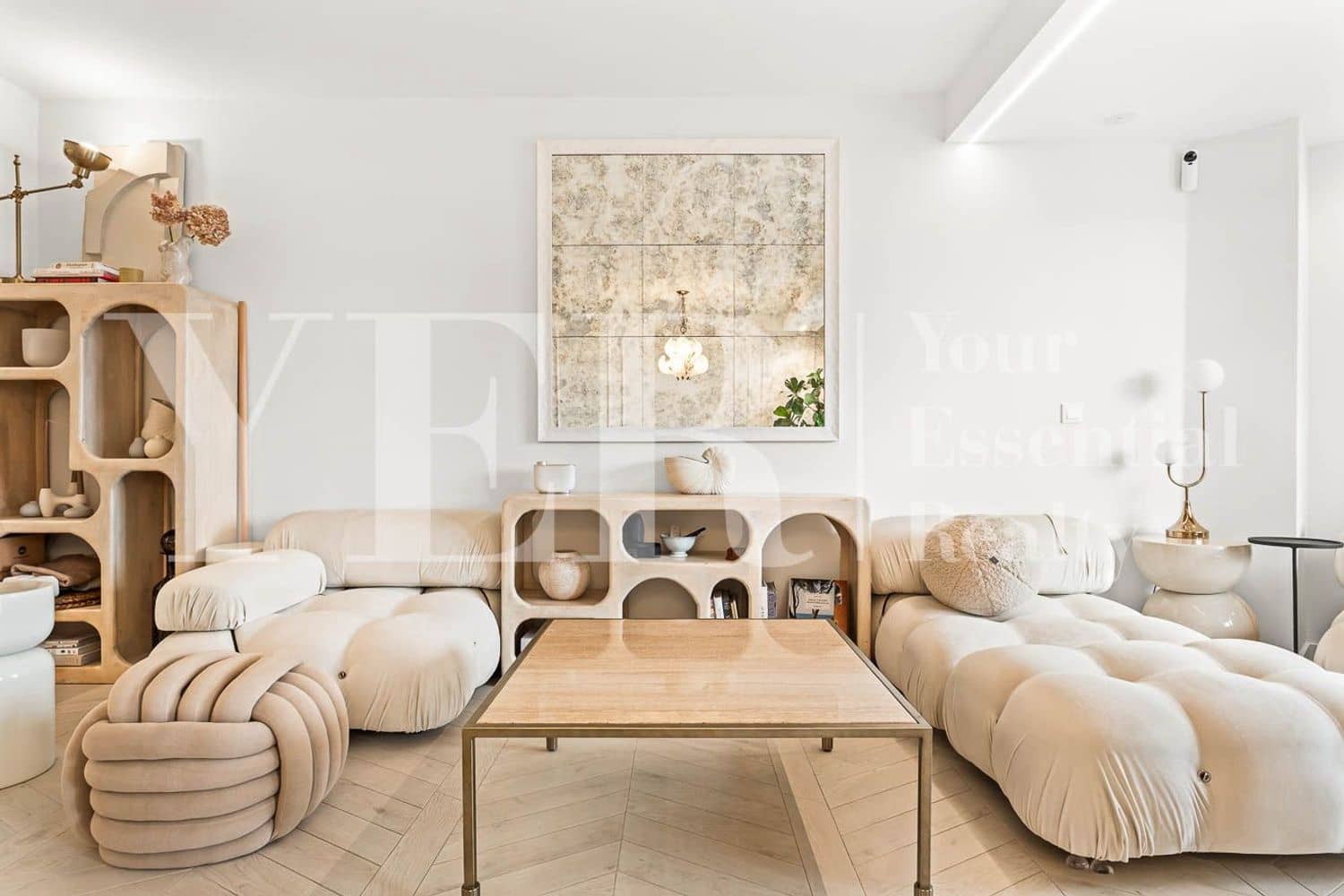 3 bedroom Apartment for sale in Alicante / Alacant city with garage - € 799,000 (Ref: 10157120)