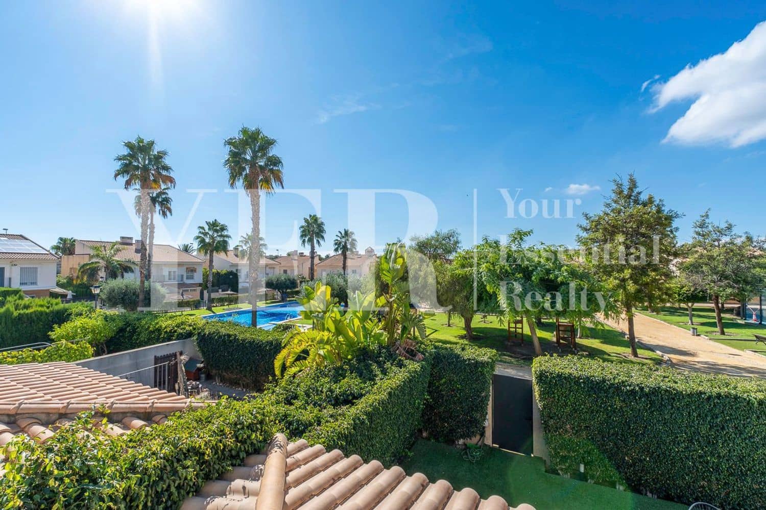 4 soveværelse Byhus til salg i Playa de Muchavista med swimmingpool garage - € 890.000 (Ref: 10157123)