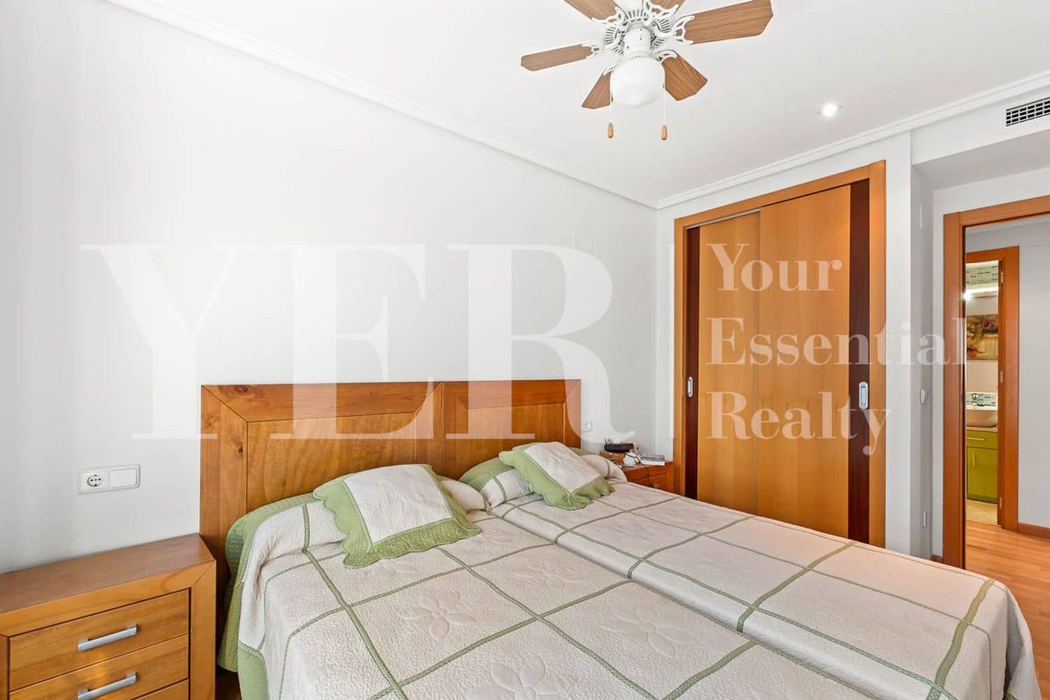 2 slaapkamer Appartement te koop in Alicante stad met zwembad garage - € 535.000 (Ref: 10157124)