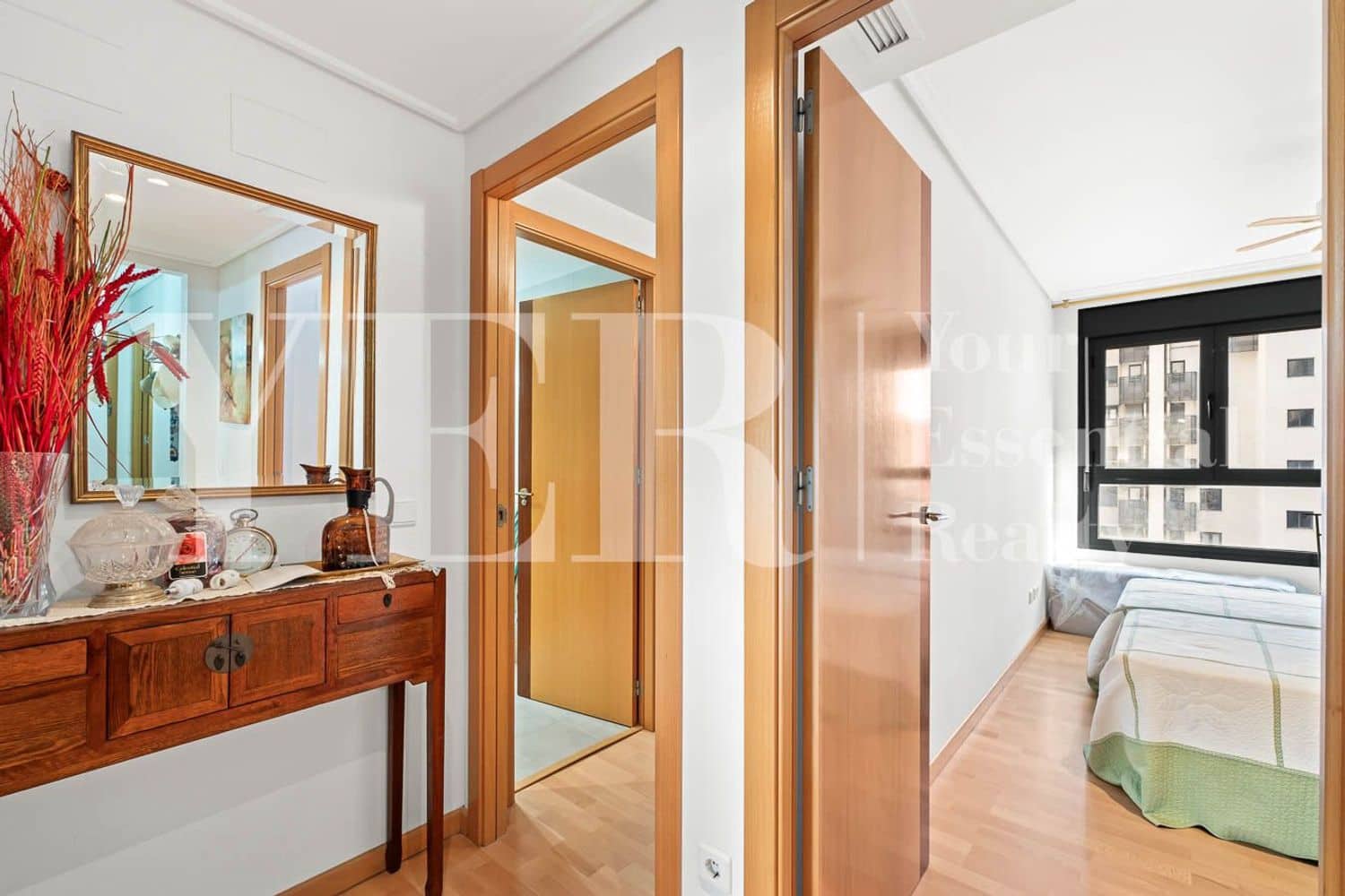 2 slaapkamer Appartement te koop in Alicante stad met zwembad garage - € 535.000 (Ref: 10157124)