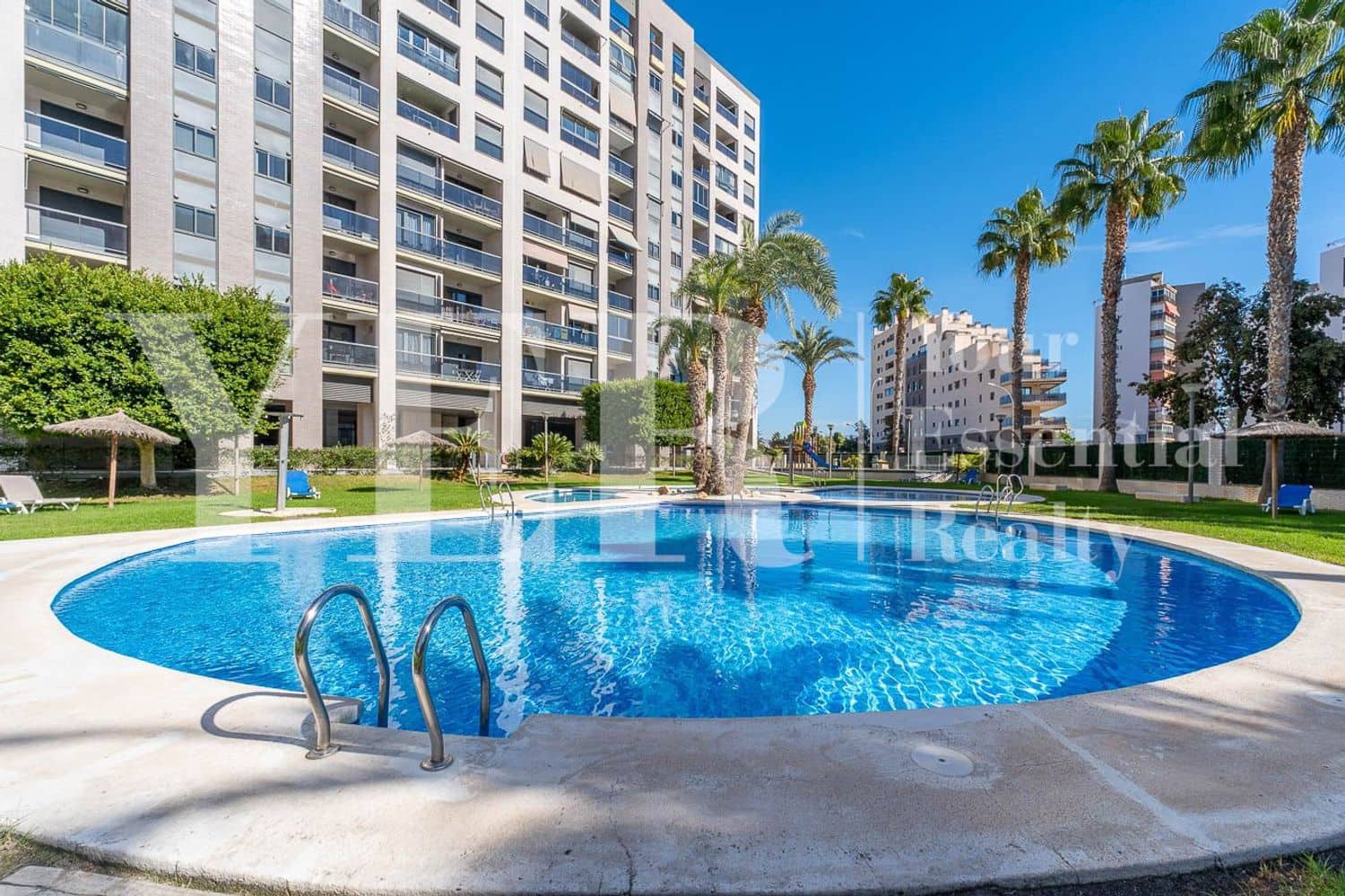 2 slaapkamer Appartement te koop in Alicante stad met zwembad garage - € 535.000 (Ref: 10157124)