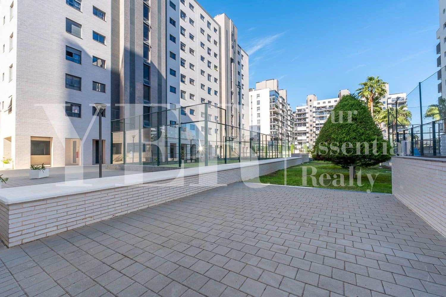 2 slaapkamer Appartement te koop in Alicante stad met zwembad garage - € 535.000 (Ref: 10157124)