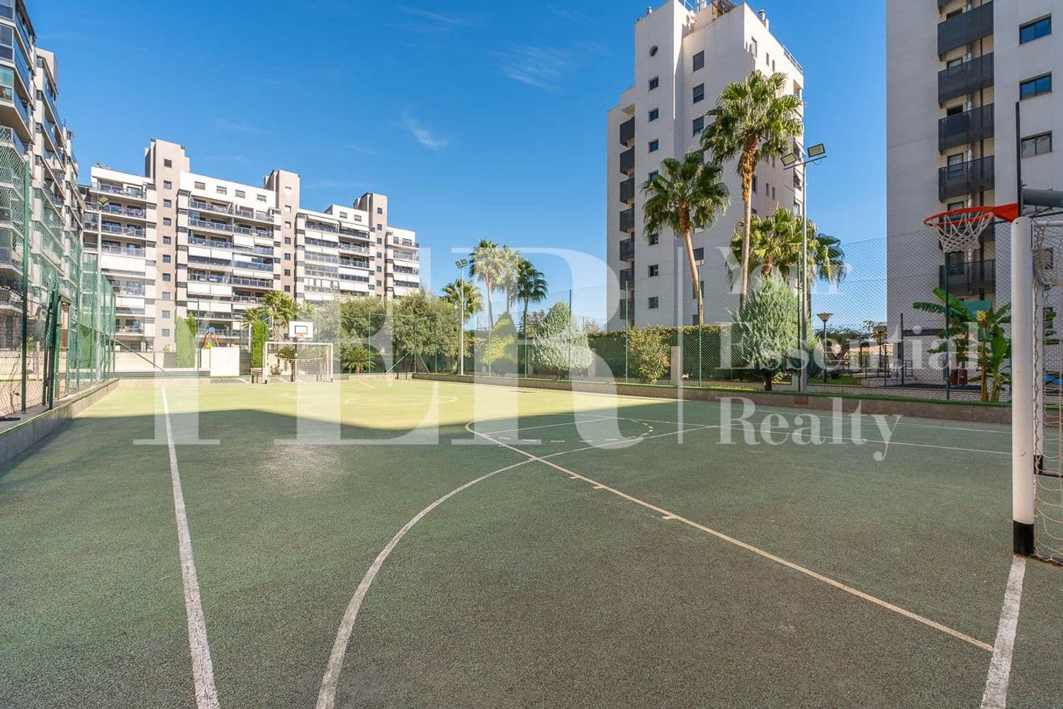 2 slaapkamer Appartement te koop in Alicante stad met zwembad garage - € 535.000 (Ref: 10157124)