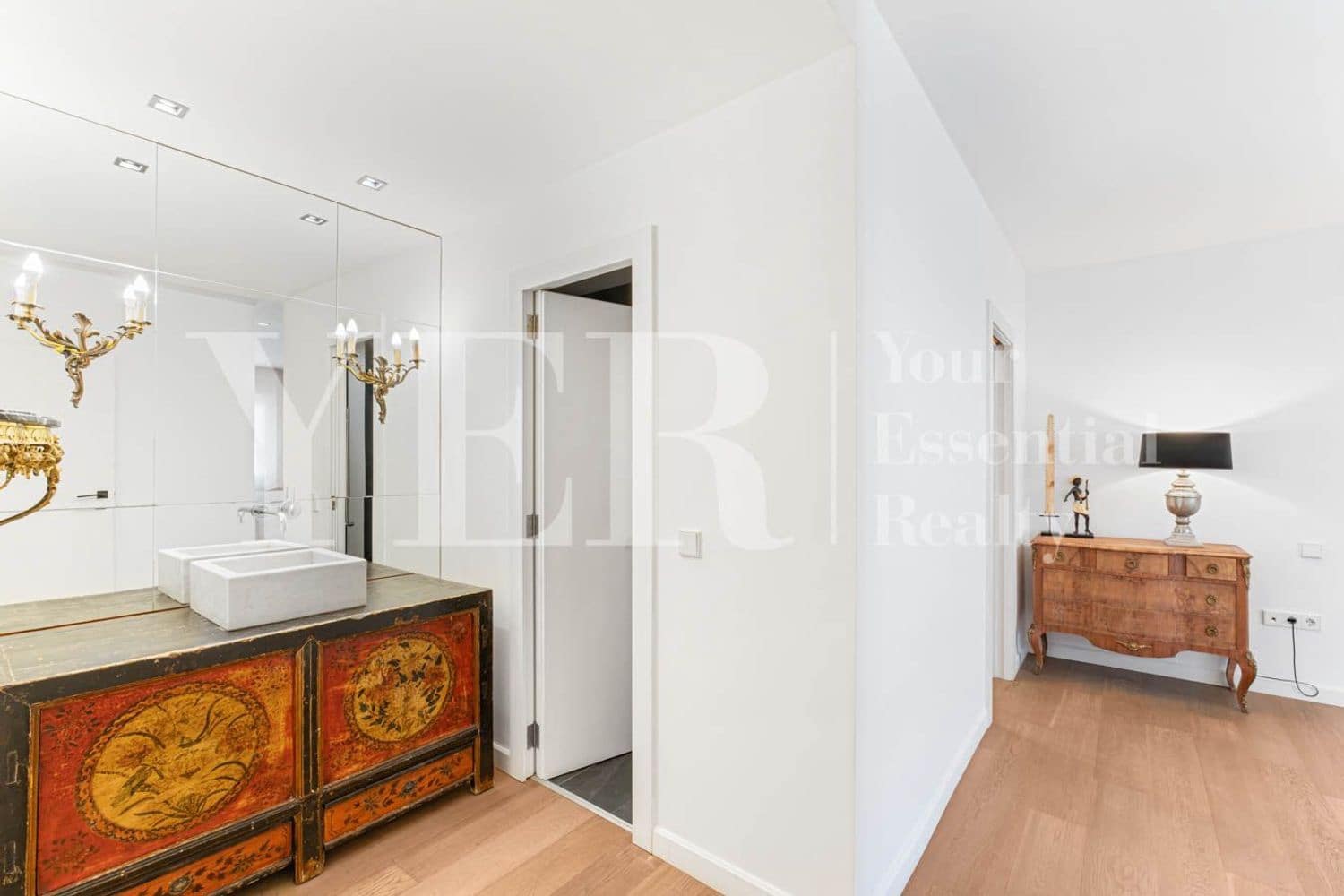 4 chambre Appartement à vendre à Alicante ville avec garage - 1 200 000 € (Ref: 10157125)