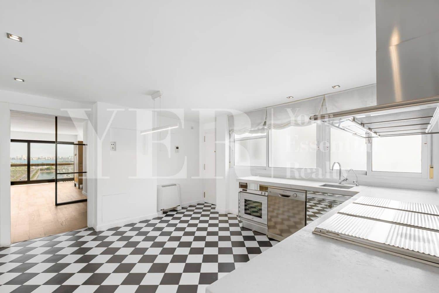4 chambre Appartement à vendre à Alicante ville avec garage - 1 200 000 € (Ref: 10157125)