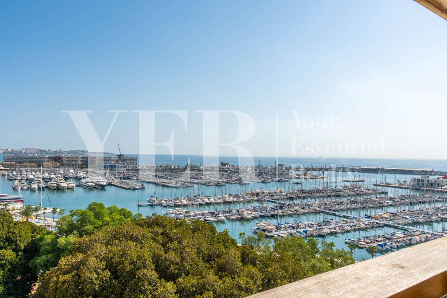 4 chambre Appartement à vendre à Alicante ville avec garage - 1 200 000 € (Ref: 10157125)